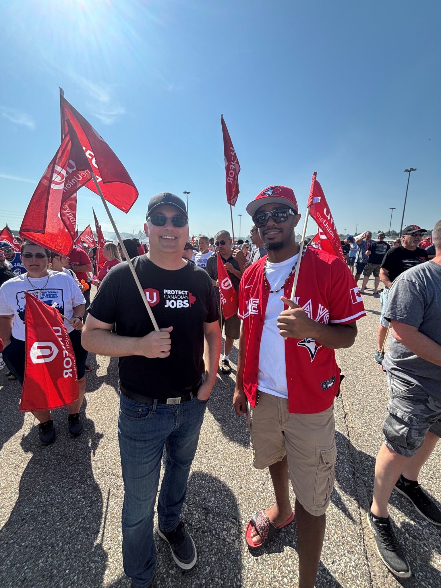 Unifor rallies to Protect Canadian Jobs in Brampton – Unifor 707